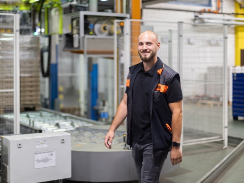 Logistiker Florian Krasniqi